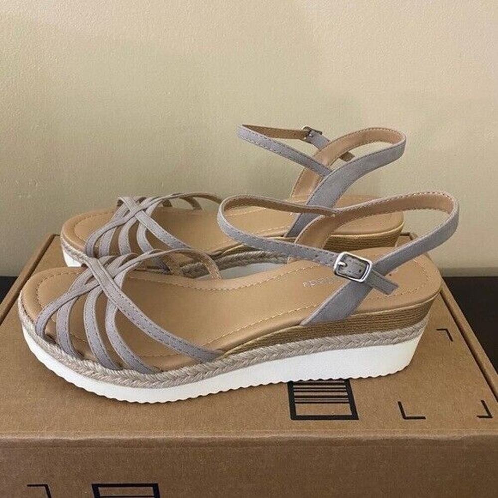 CityClassified Women's‎ Strappy Sandals